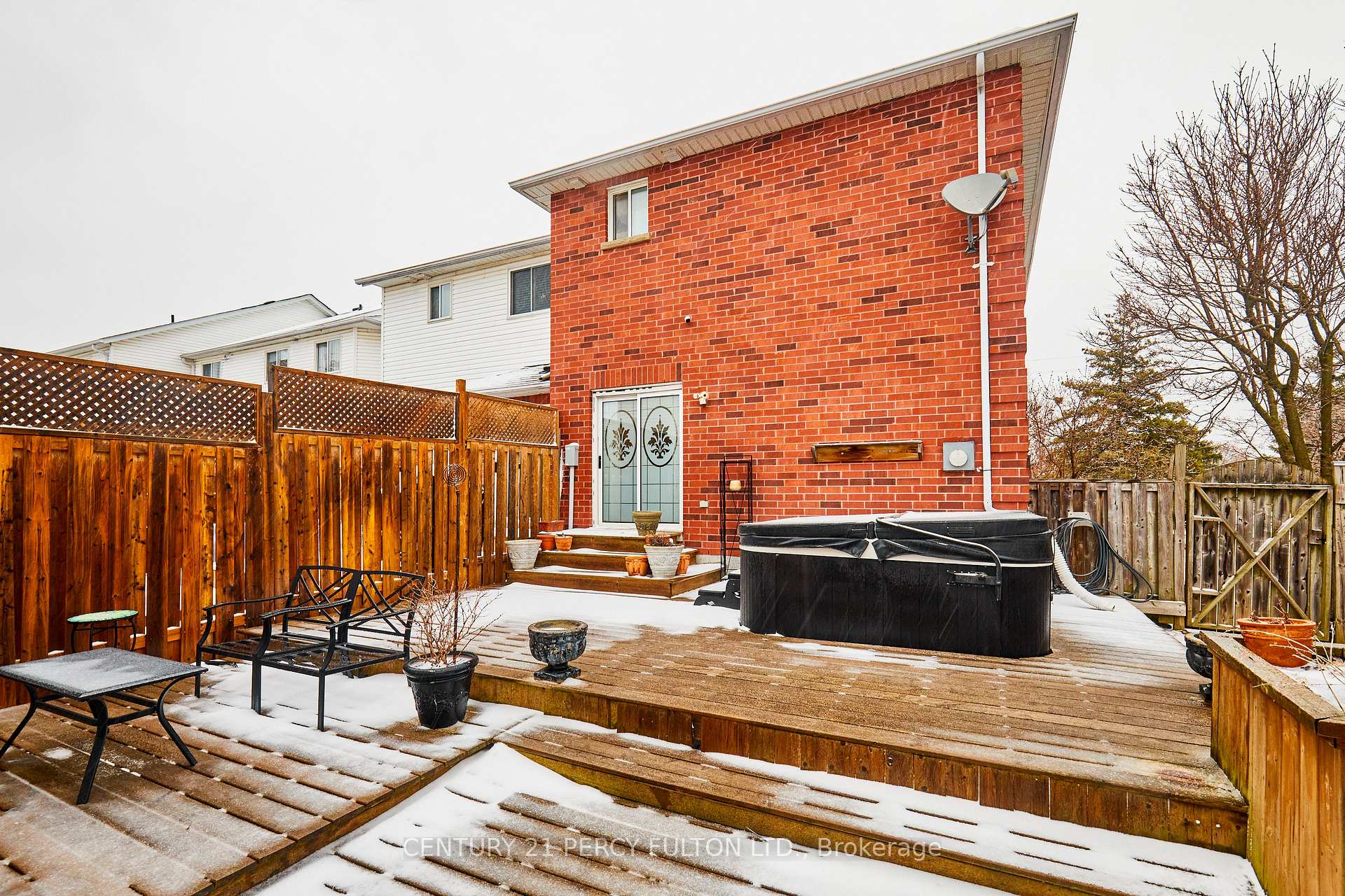 Photo 36 of 70 Wade Square, Clarington, Courtice — HOMEH
