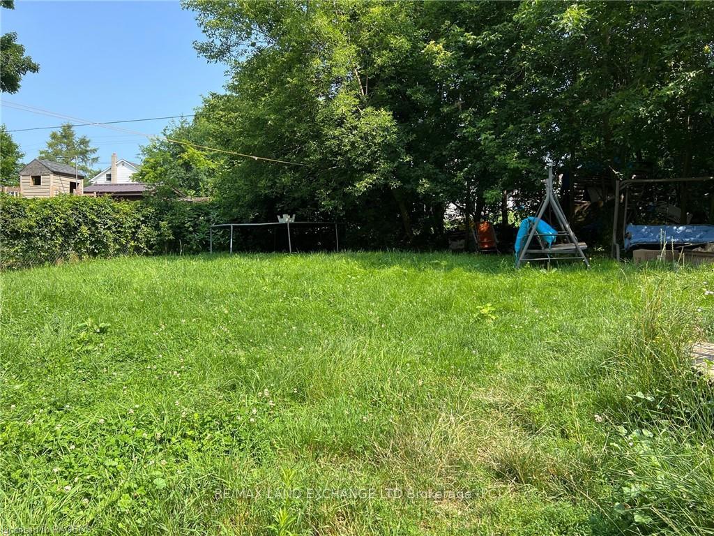 Photo 4 of 20 3RD Street, Arran-Elderslie — HOMEH