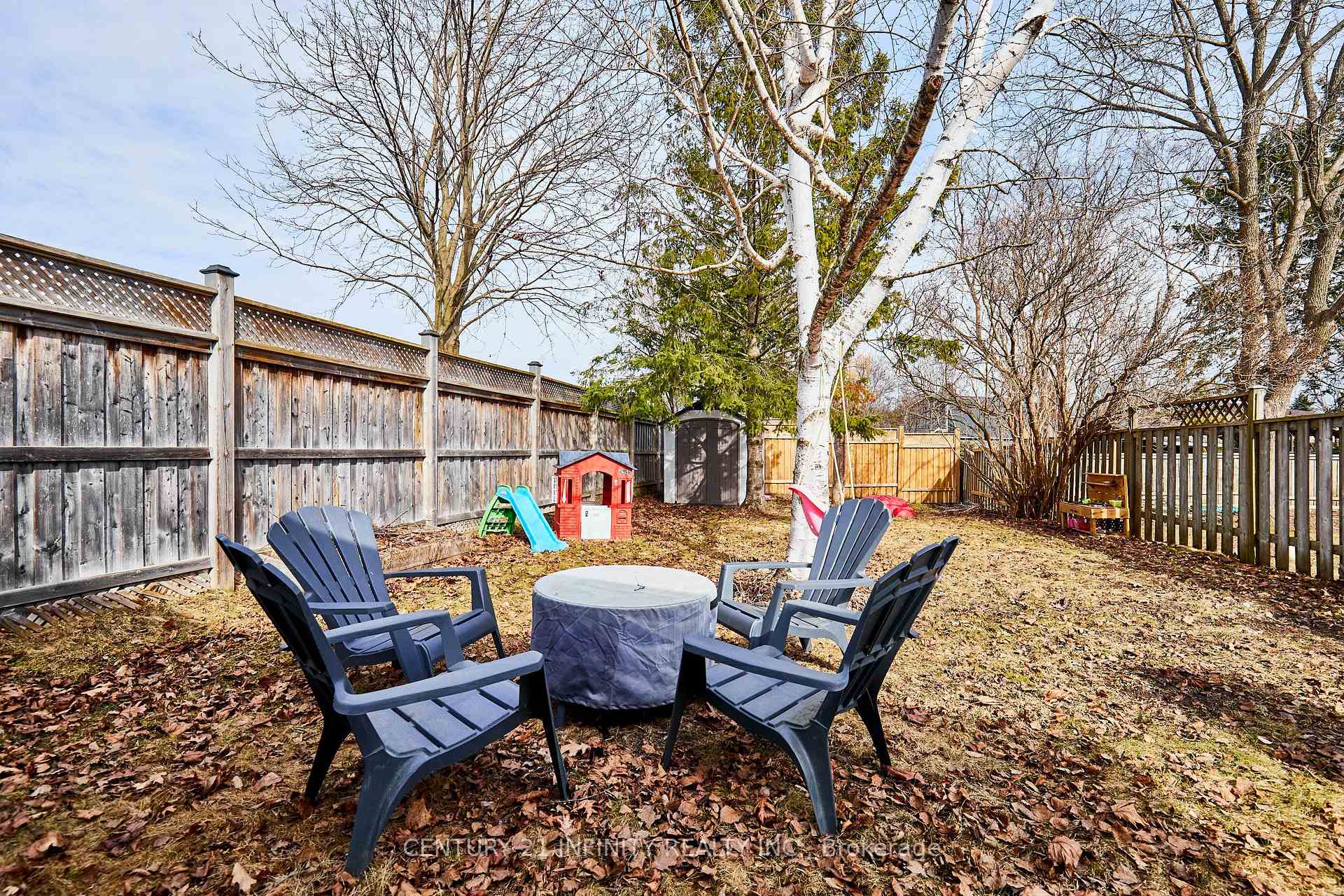 Photo 3 of 147 George Street E, Clarington, Newcastle — HOMEH