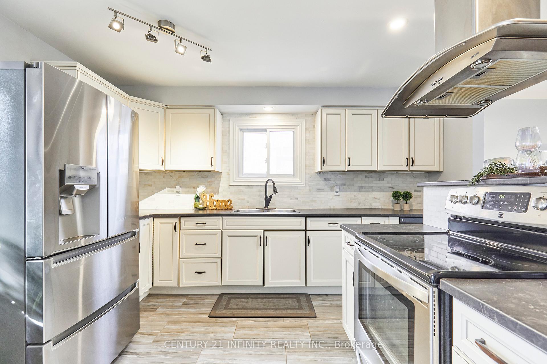 Photo 7 of 147 George Street E, Clarington, Newcastle — HOMEH