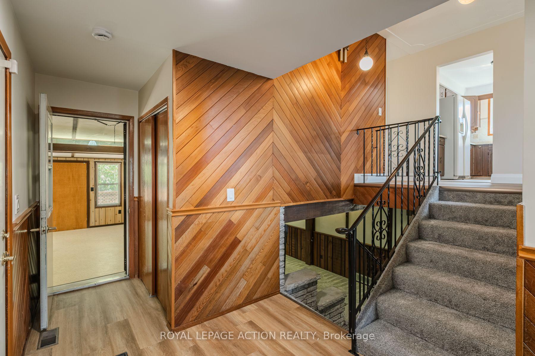Photo 5 of 9 Bannister Street, Brant, Oakland — HOMEH
