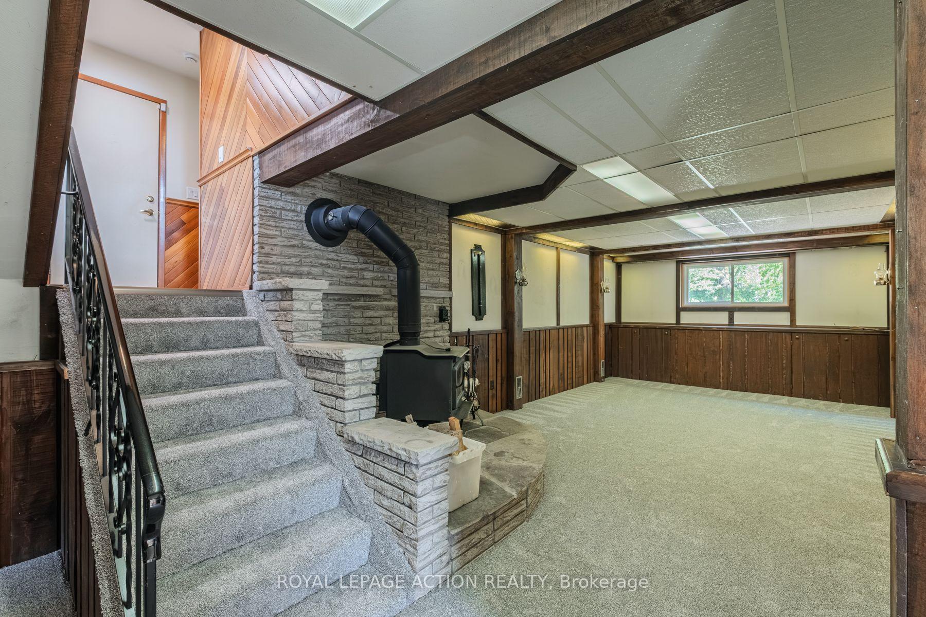 Photo 25 of 9 Bannister Street, Brant, Oakland — HOMEH