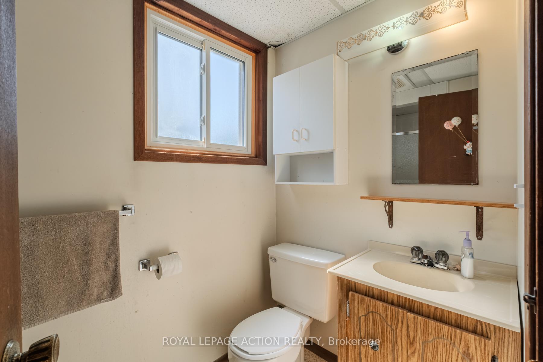 Photo 28 of 9 Bannister Street, Brant, Oakland — HOMEH