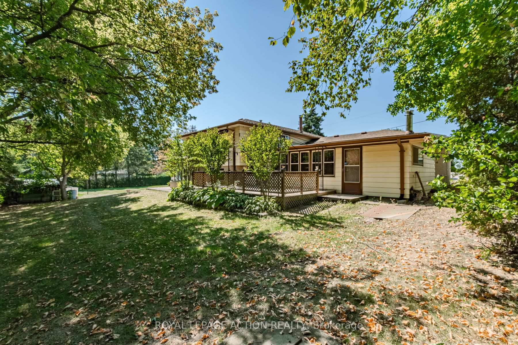 Photo 36 of 9 Bannister Street, Brant, Oakland — HOMEH