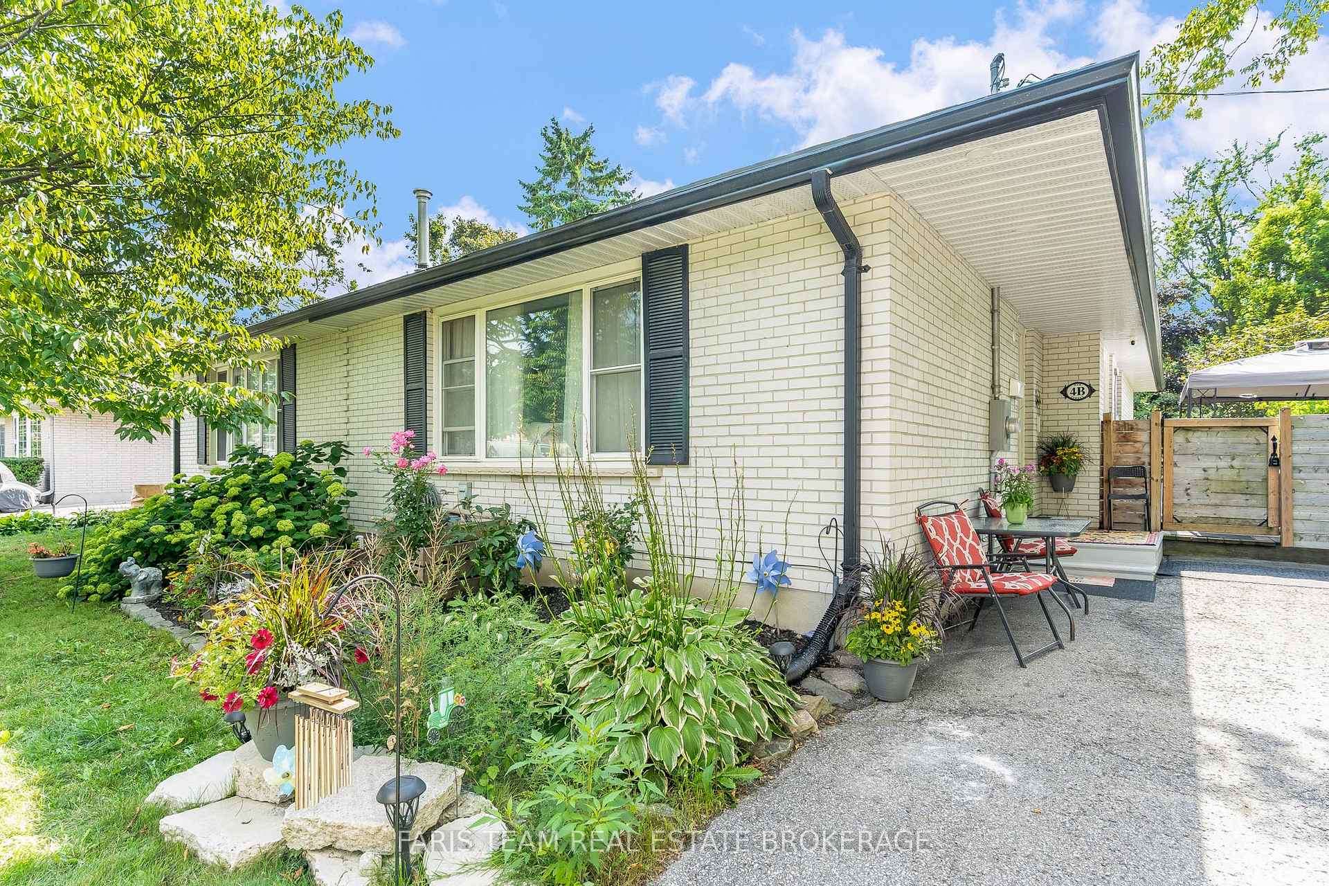 Photo 27 of 4B Oak Street, Barrie, Wellington — HOMEH