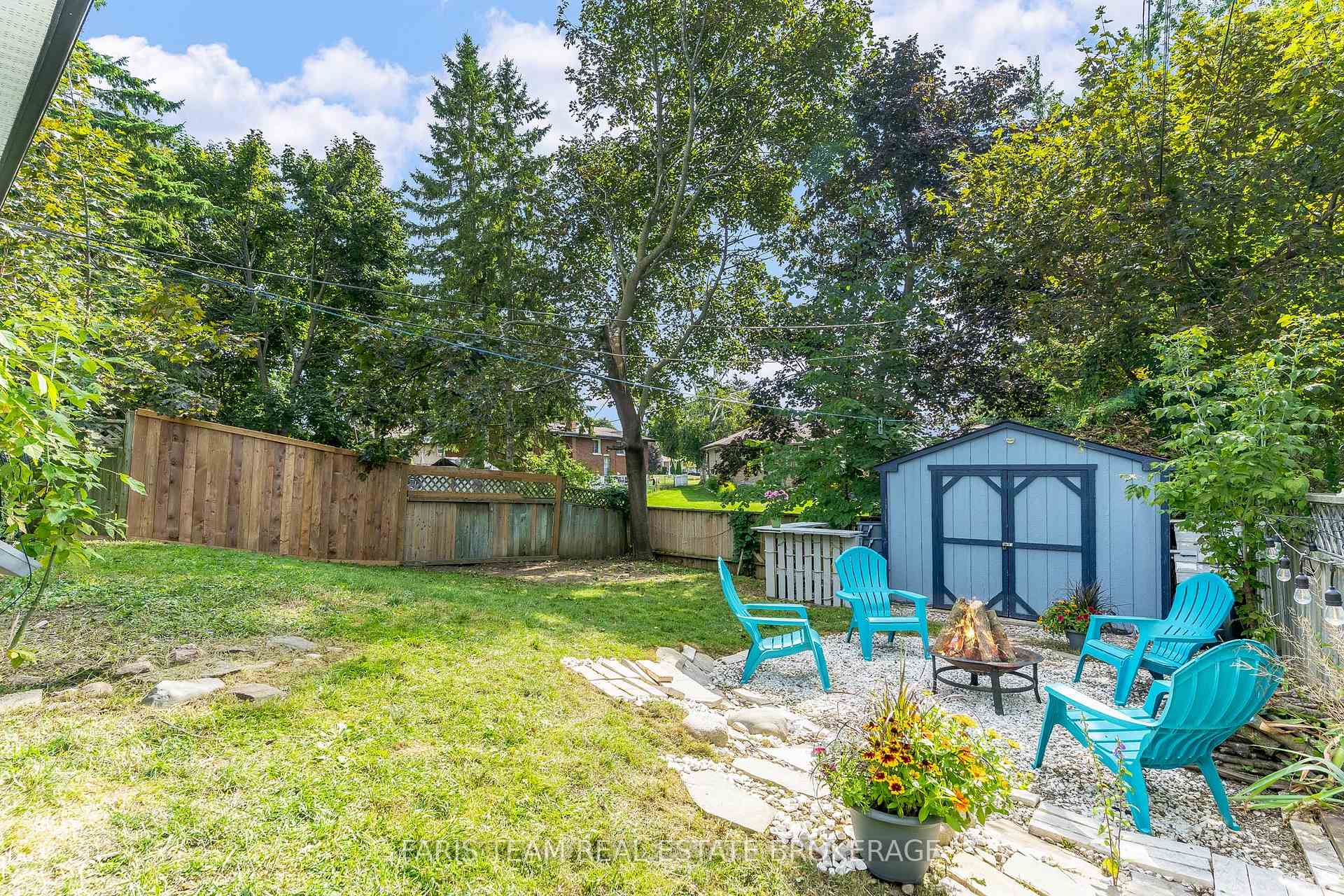Photo 43 of 4B Oak Street, Barrie, Wellington — HOMEH