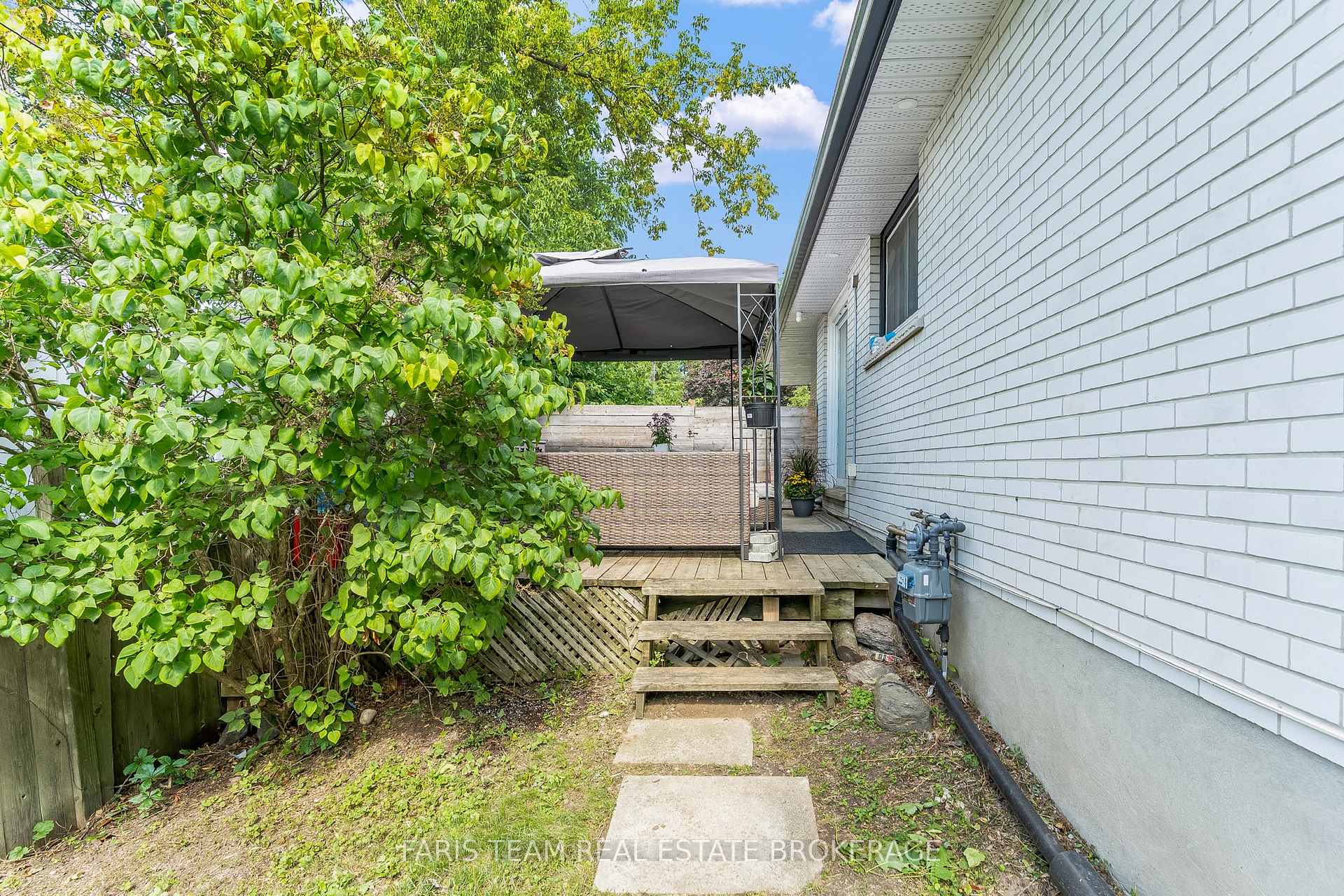 Photo 44 of 4B Oak Street, Barrie, Wellington — HOMEH