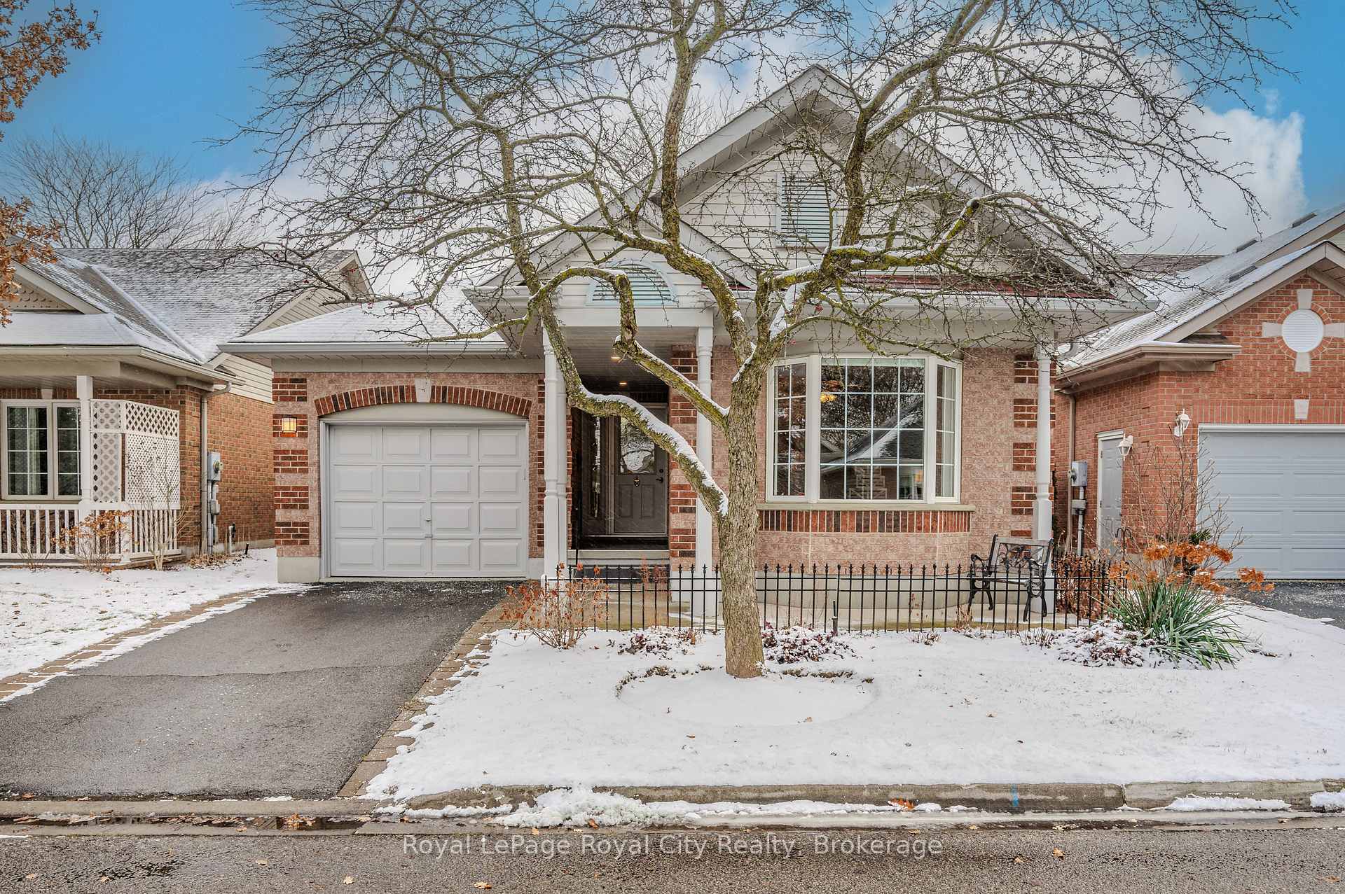 Photo 2 of 6 White Pine Way, Guelph, Village By The Arboretum — HOMEH