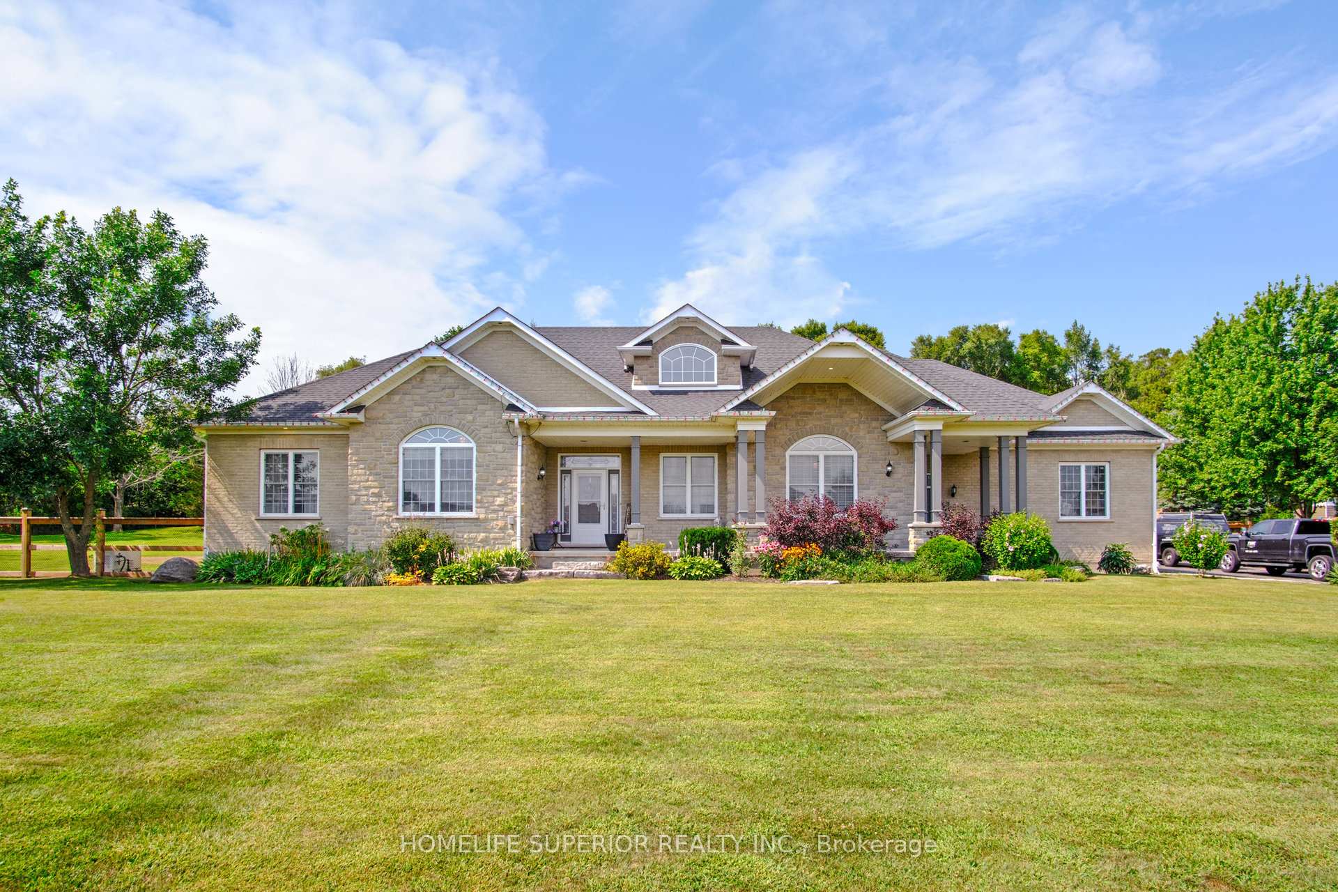 Photo 3 of 4568 Paynes Crescent, Clarington, Rural Clarington — HOMEH
