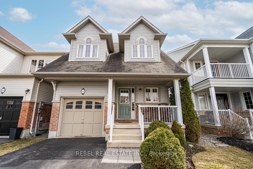 Photo 2 of 168 Bathgate Crescent, Clarington, Courtice — HOMEH