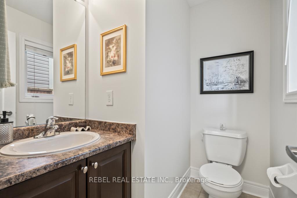 Photo 20 of 168 Bathgate Crescent, Clarington, Courtice — HOMEH