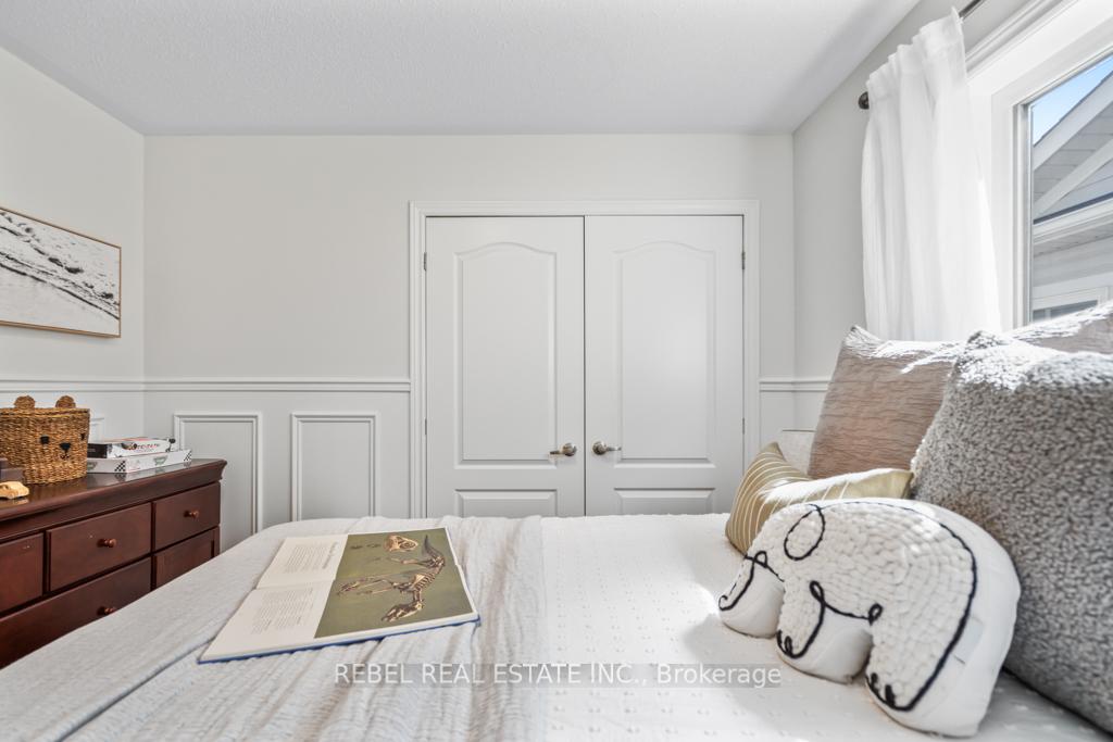 Photo 25 of 168 Bathgate Crescent, Clarington, Courtice — HOMEH