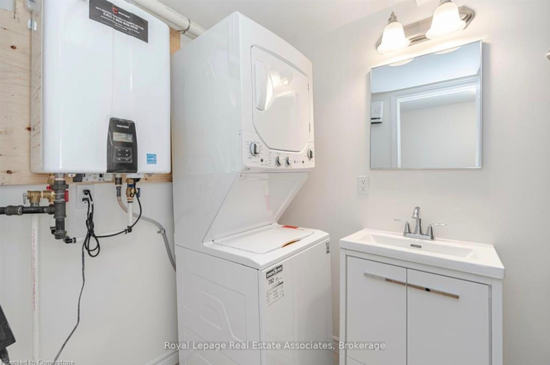 Photo 15 of Unit 3, 163 Bruce Street, Brant, Brantford Twp — HOMEH