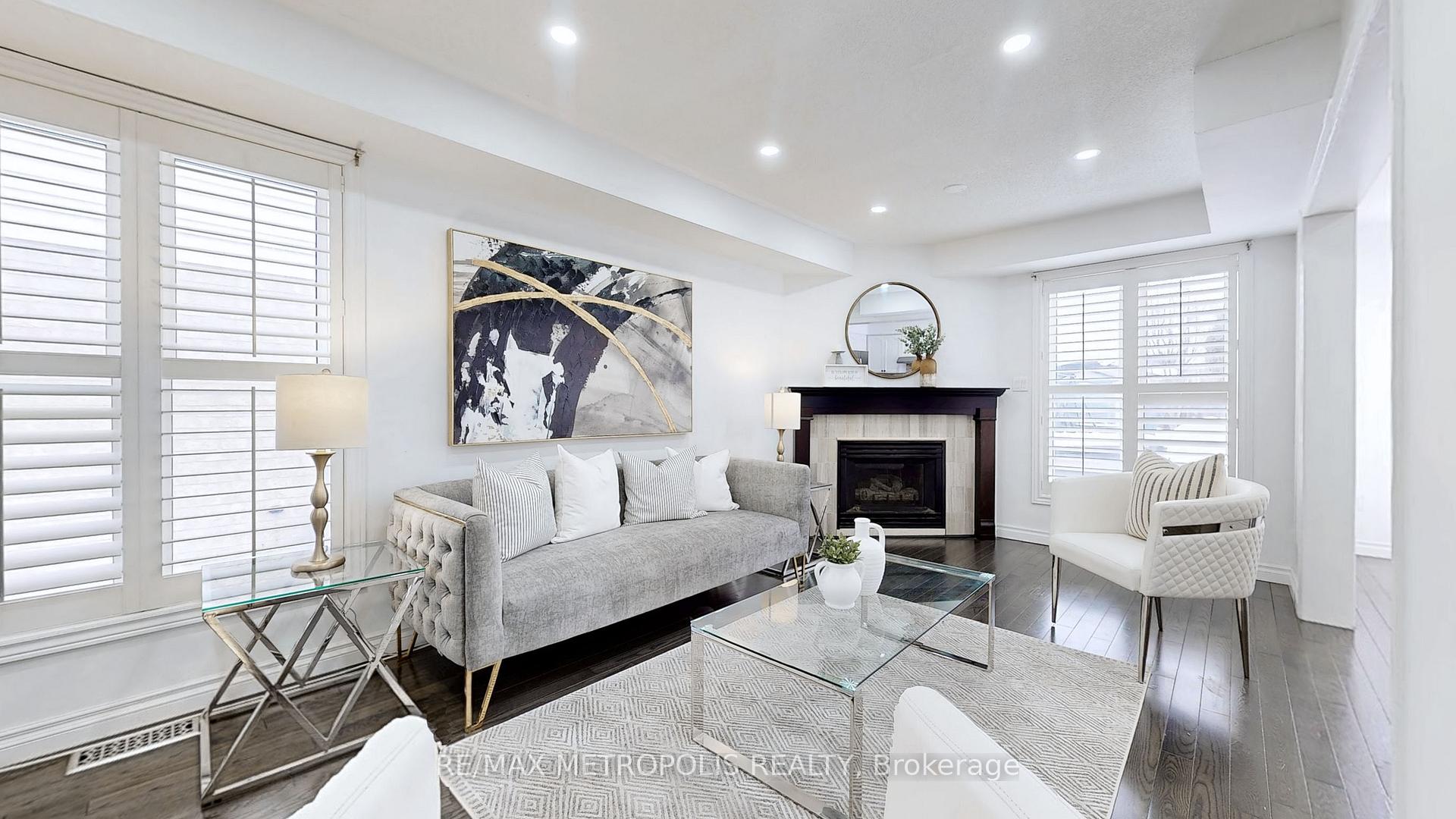Photo 7 of 31 Hearthstone Crescent, Clarington, Courtice — HOMEH