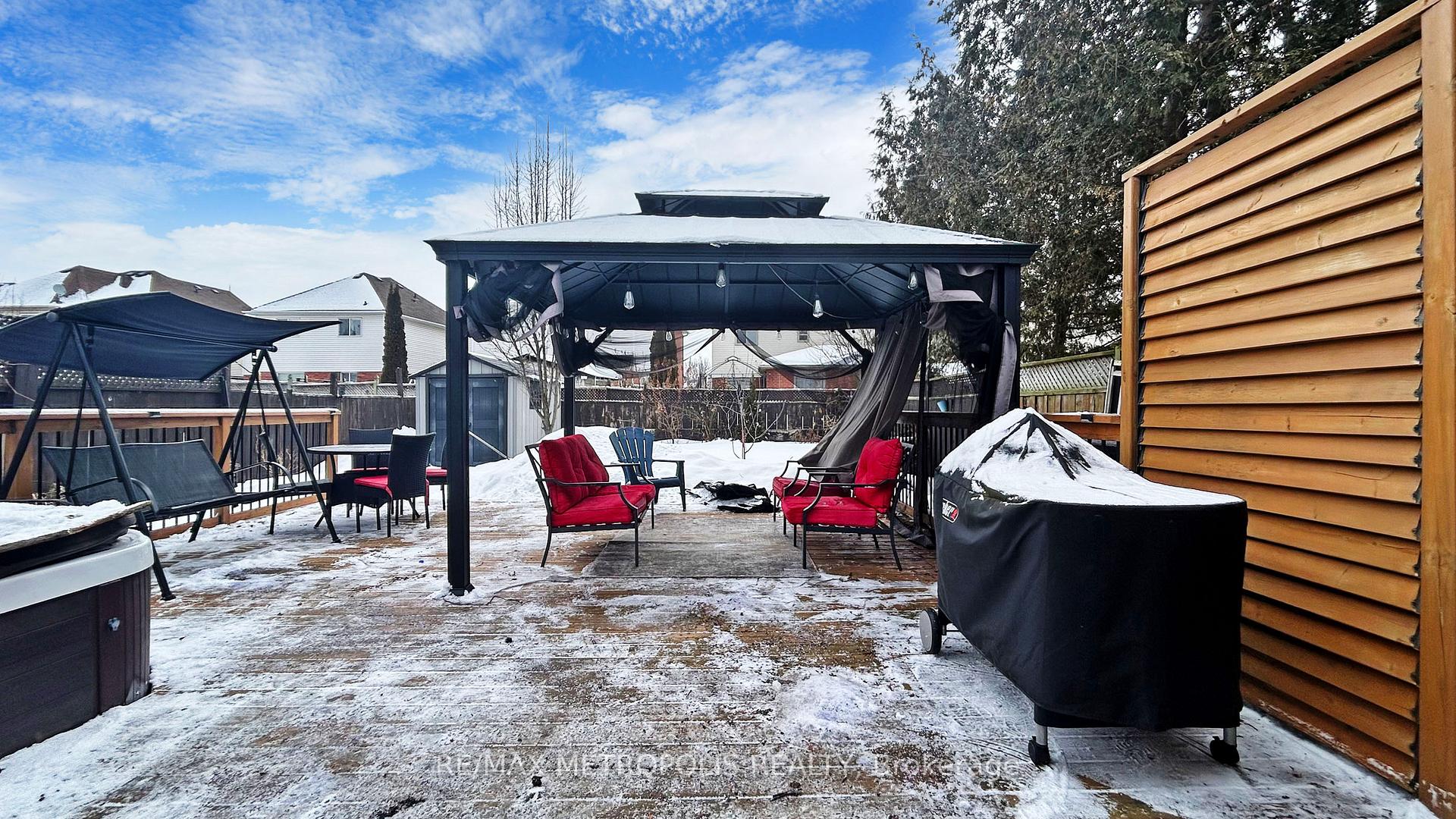 Photo 31 of 31 Hearthstone Crescent, Clarington, Courtice — HOMEH