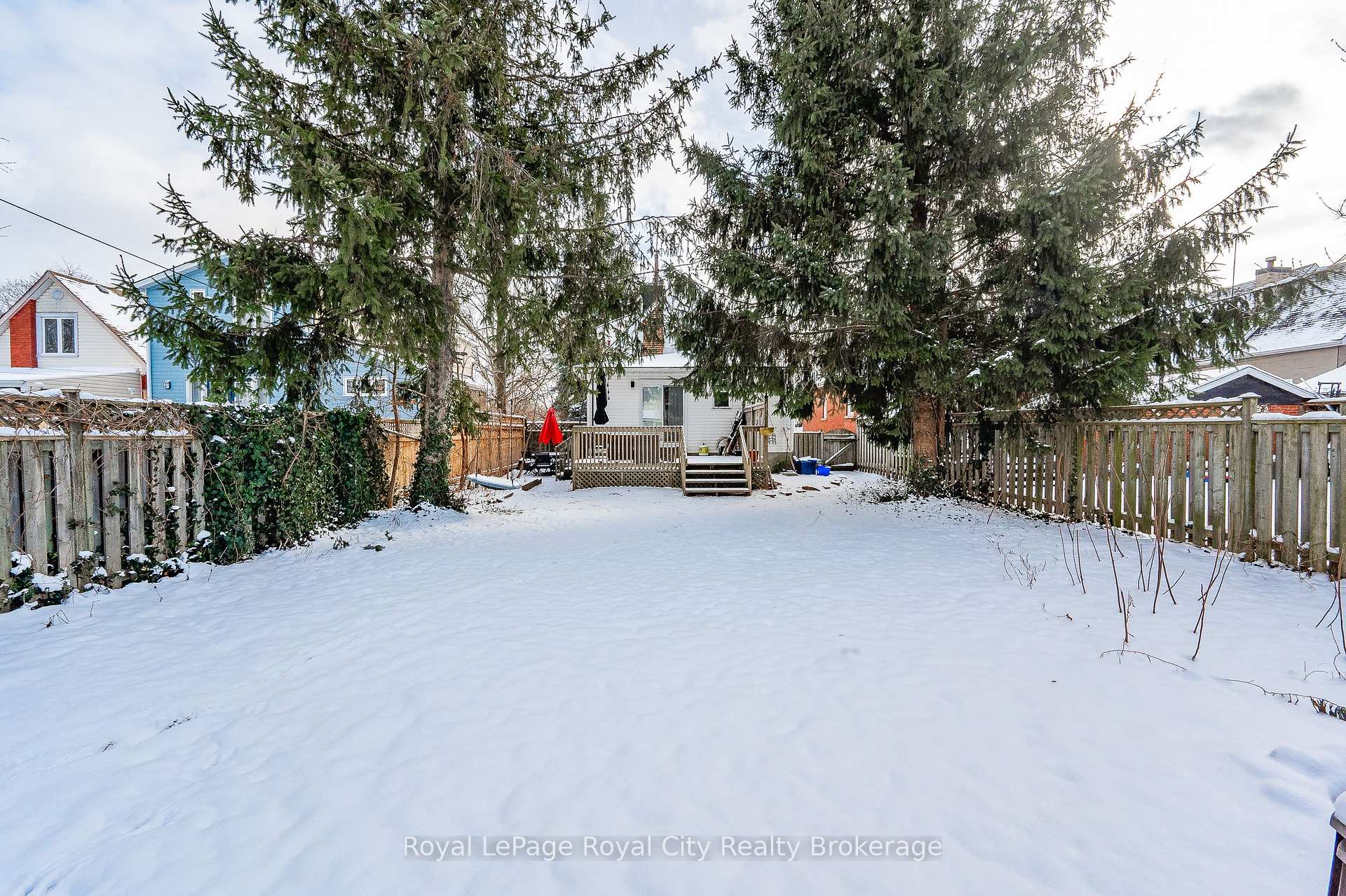 Photo 34 of 39 Raglan Street, Guelph, Junction/Onward Willow — HOMEH