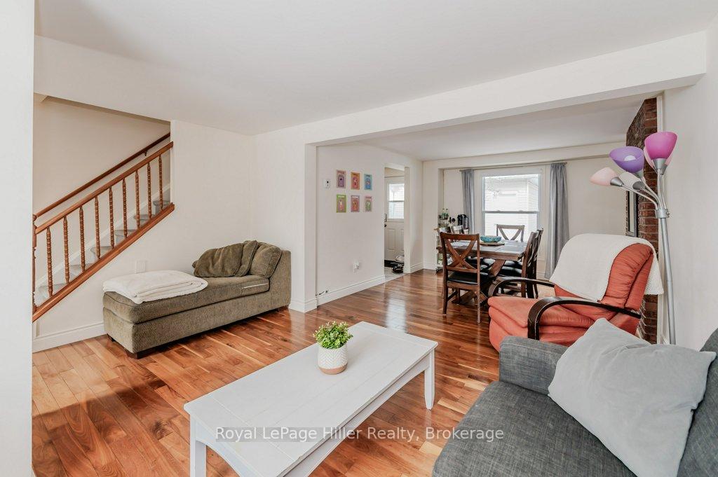 Photo 5 of 43 Steffler Drive, Guelph, Kortright West — HOMEH