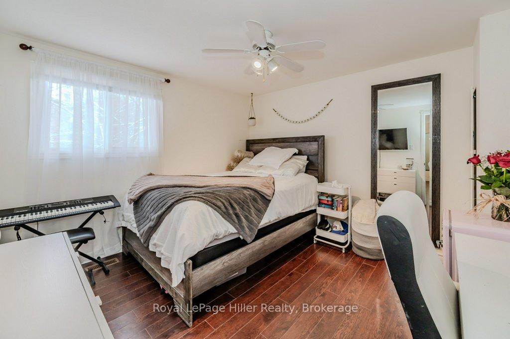 Photo 15 of 43 Steffler Drive, Guelph, Kortright West — HOMEH