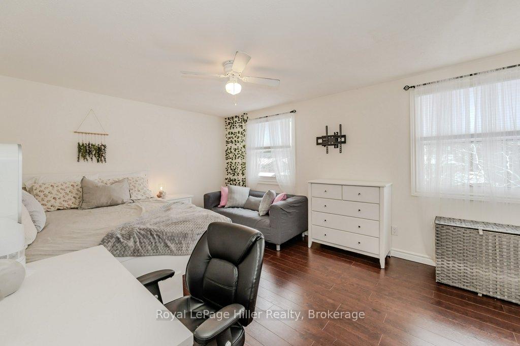 Photo 17 of 43 Steffler Drive, Guelph, Kortright West — HOMEH