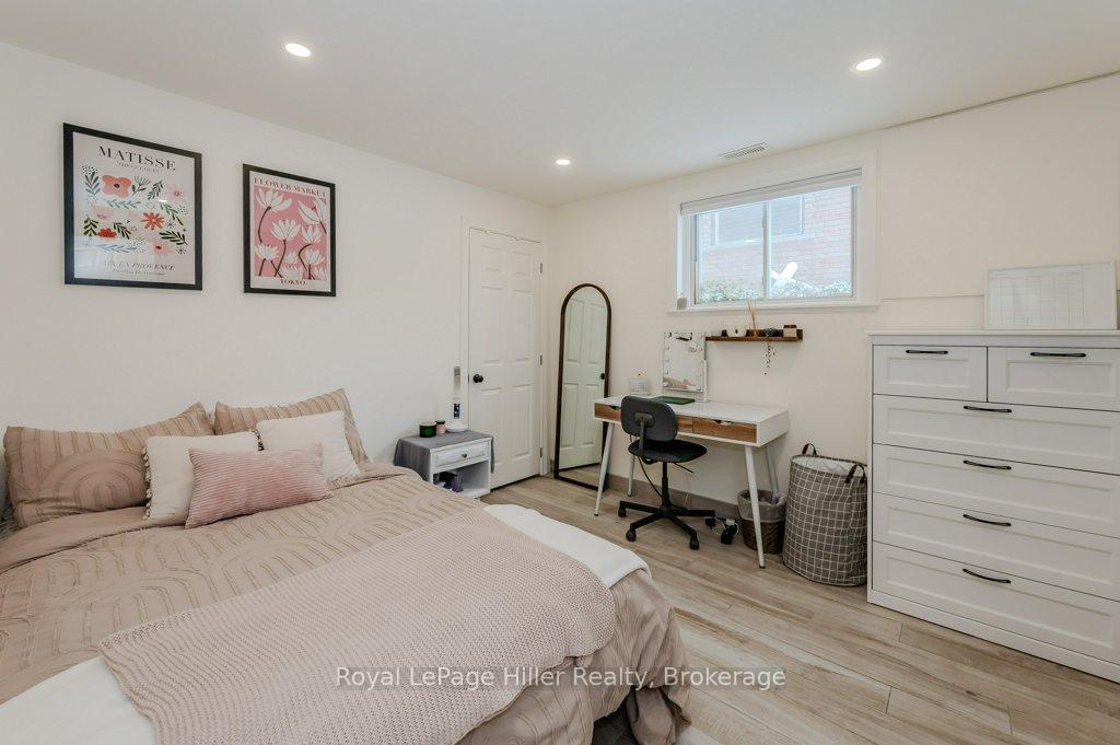 Photo 24 of 43 Steffler Drive, Guelph, Kortright West — HOMEH