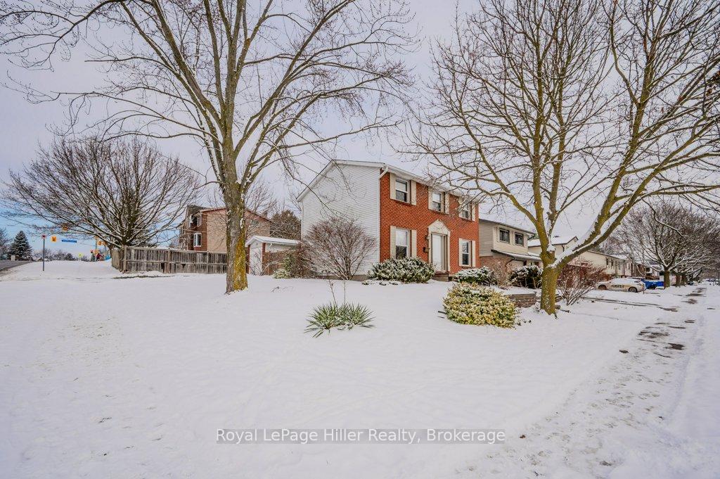 Photo 30 of 43 Steffler Drive, Guelph, Kortright West — HOMEH