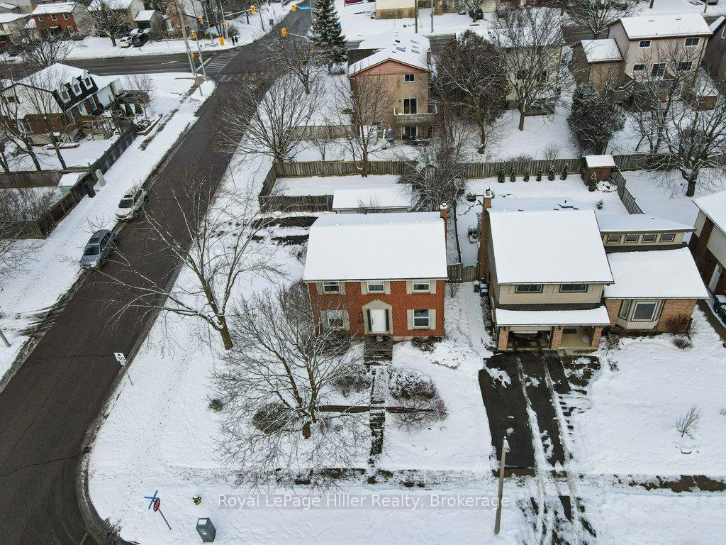 Photo 36 of 43 Steffler Drive, Guelph, Kortright West — HOMEH