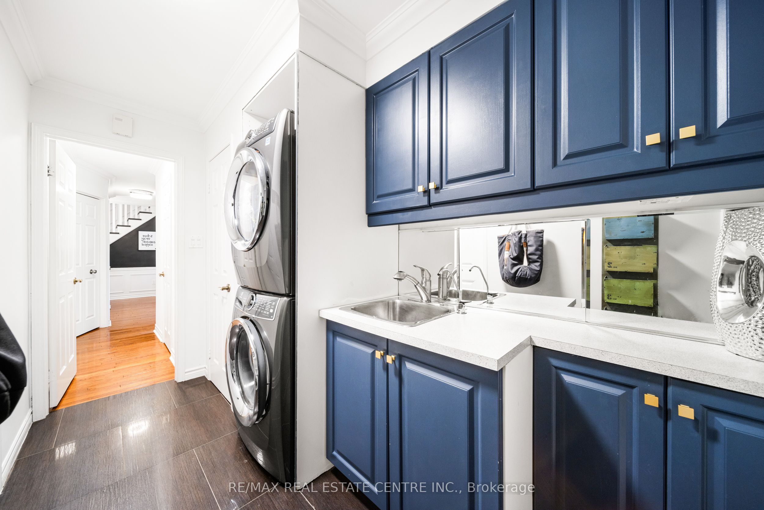 Photo 71 of 73 Terrence Park Drive, Hamilton, Ancaster — HOMEH