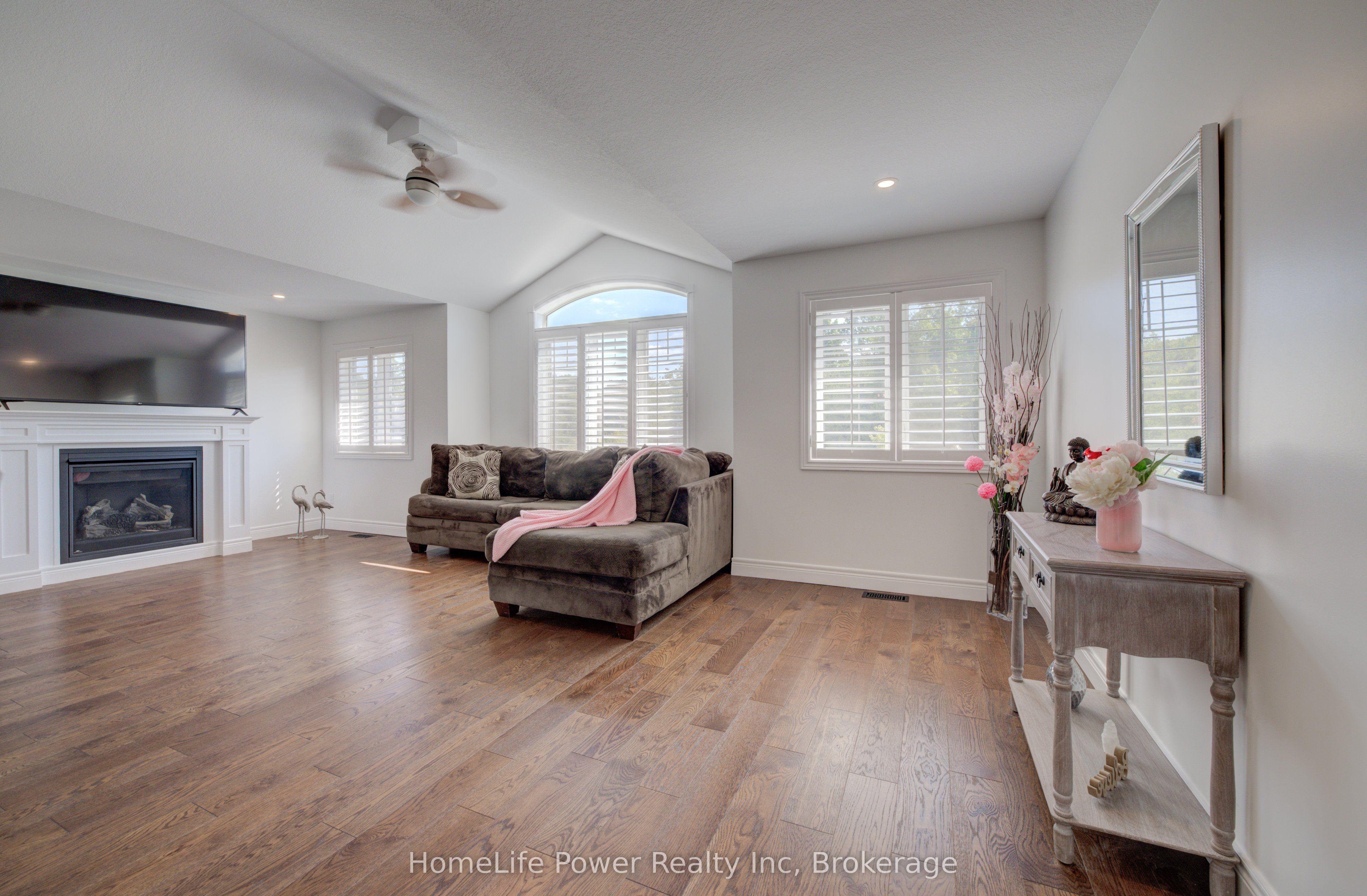 Photo 74 of 113 Dallan Drive, Guelph, Pineridge/Westminster Woods — HOMEH