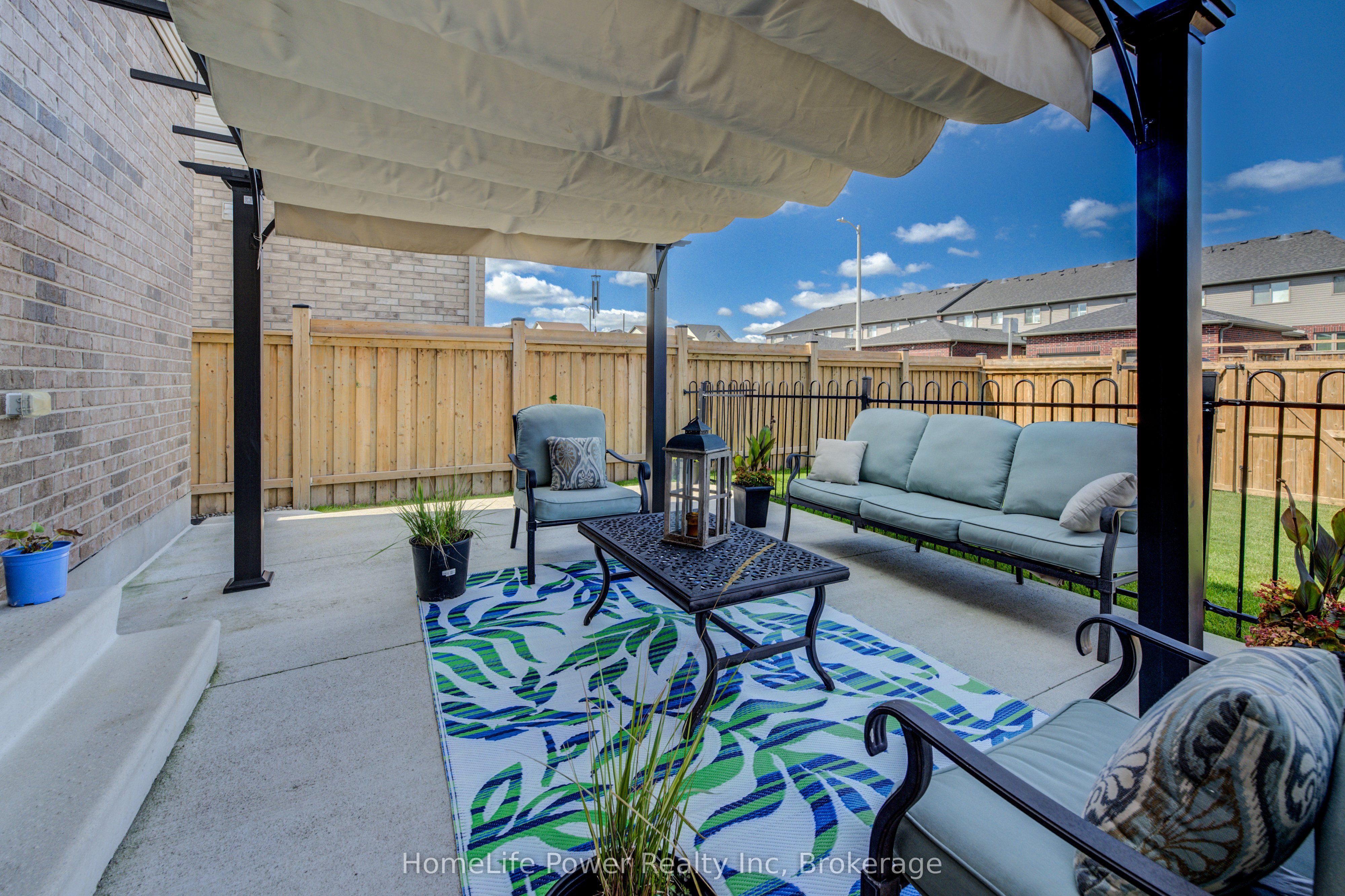 Photo 93 of 113 Dallan Drive, Guelph, Pineridge/Westminster Woods — HOMEH