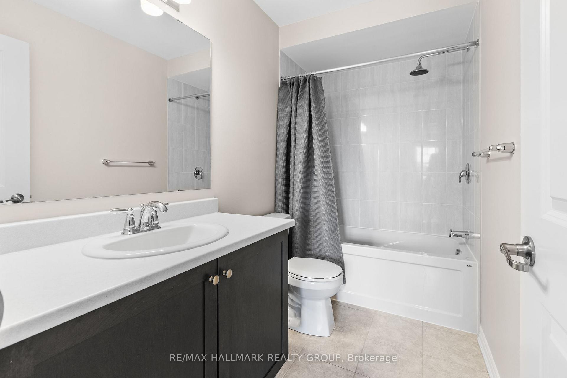 Photo 16 of 463 White Arctic Avenue, Ottawa, Barrhaven - Half Moon Bay — HOMEH