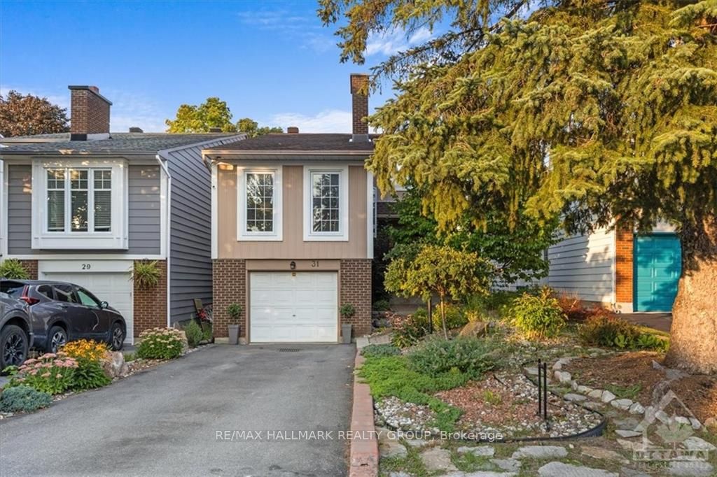 Photo 1 of 31 Equestrian Drive, Ottawa, Kanata - Bridlewood — HOMEH