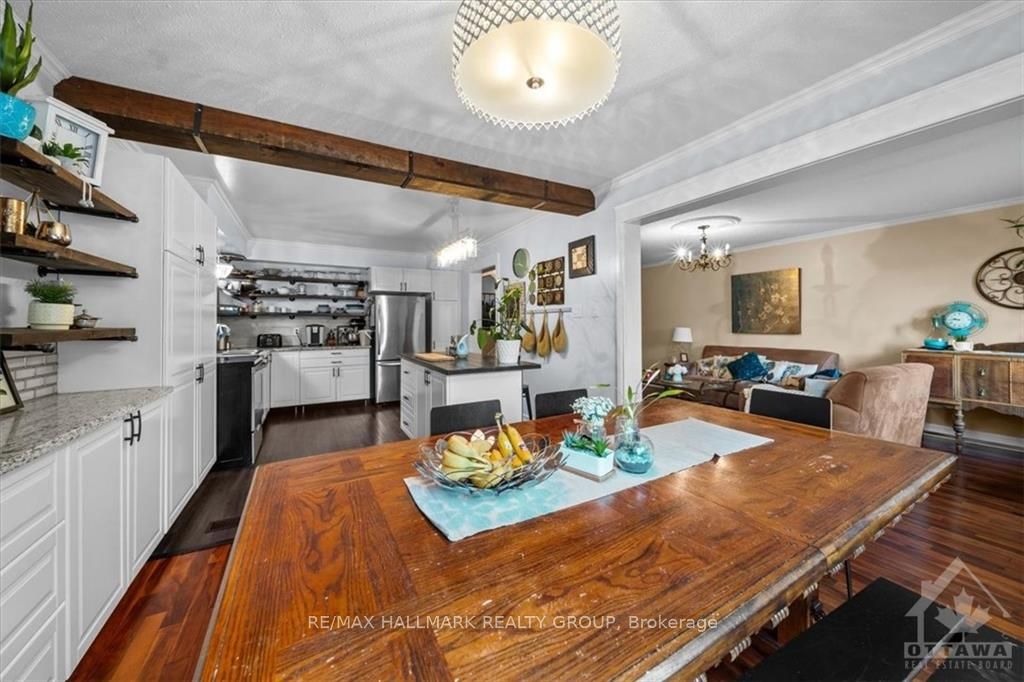 Photo 9 of 31 Equestrian Drive, Ottawa, Kanata - Bridlewood — HOMEH