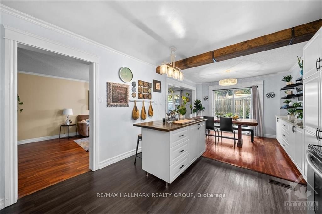 Photo 12 of 31 Equestrian Drive, Ottawa, Kanata - Bridlewood — HOMEH