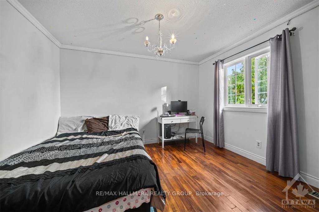 Photo 16 of 31 Equestrian Drive, Ottawa, Kanata - Bridlewood — HOMEH