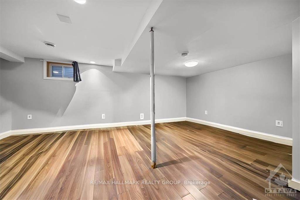 Photo 22 of 31 Equestrian Drive, Ottawa, Kanata - Bridlewood — HOMEH