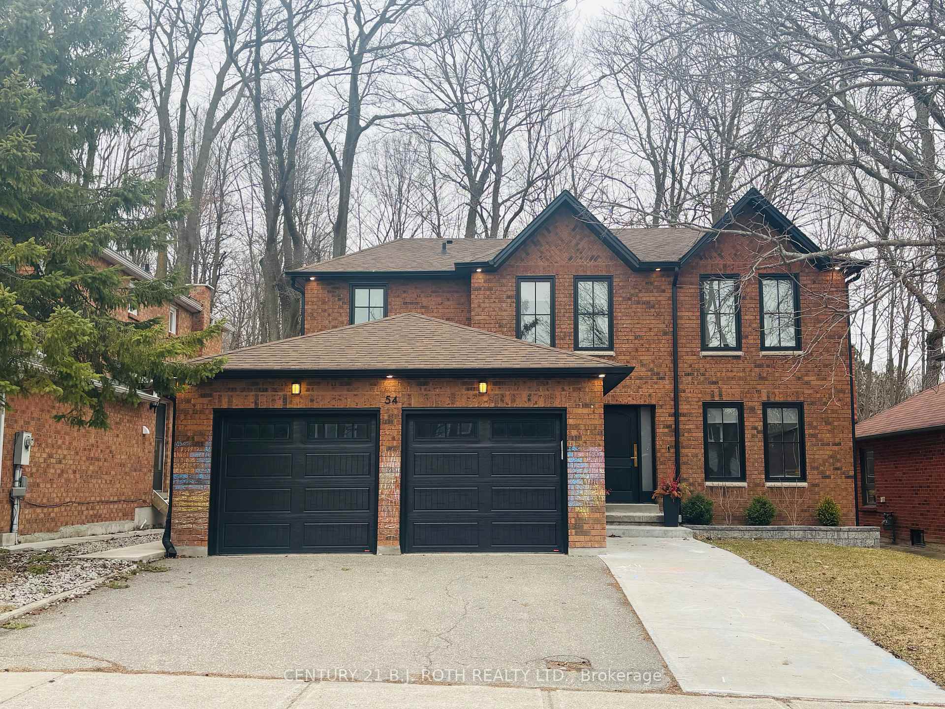 Photo 1 of 54 Tribbling Crescent, Aurora, Hills of St Andrew — HOMEH