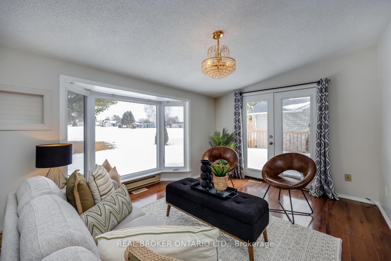 Photo 14 of 232 Wilmot Trail, Clarington, Bowmanville — HOMEH