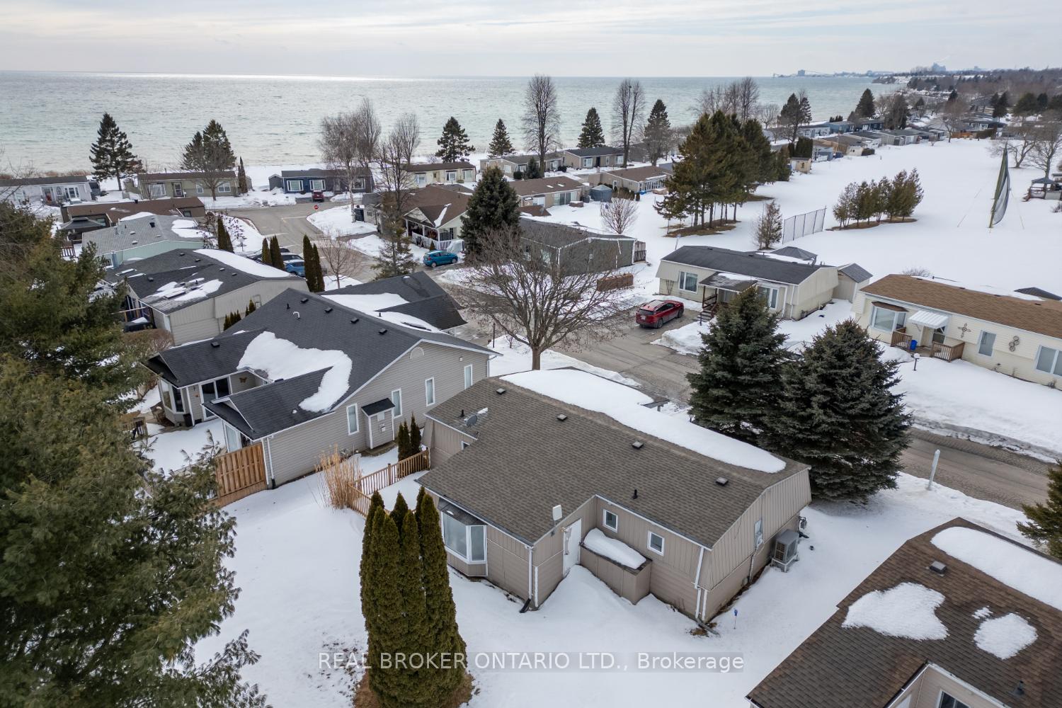 Photo 21 of 232 Wilmot Trail, Clarington, Bowmanville — HOMEH
