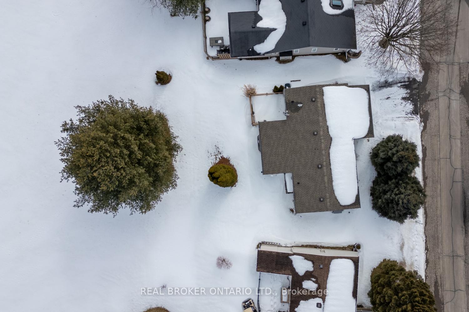 Photo 24 of 232 Wilmot Trail, Clarington, Bowmanville — HOMEH