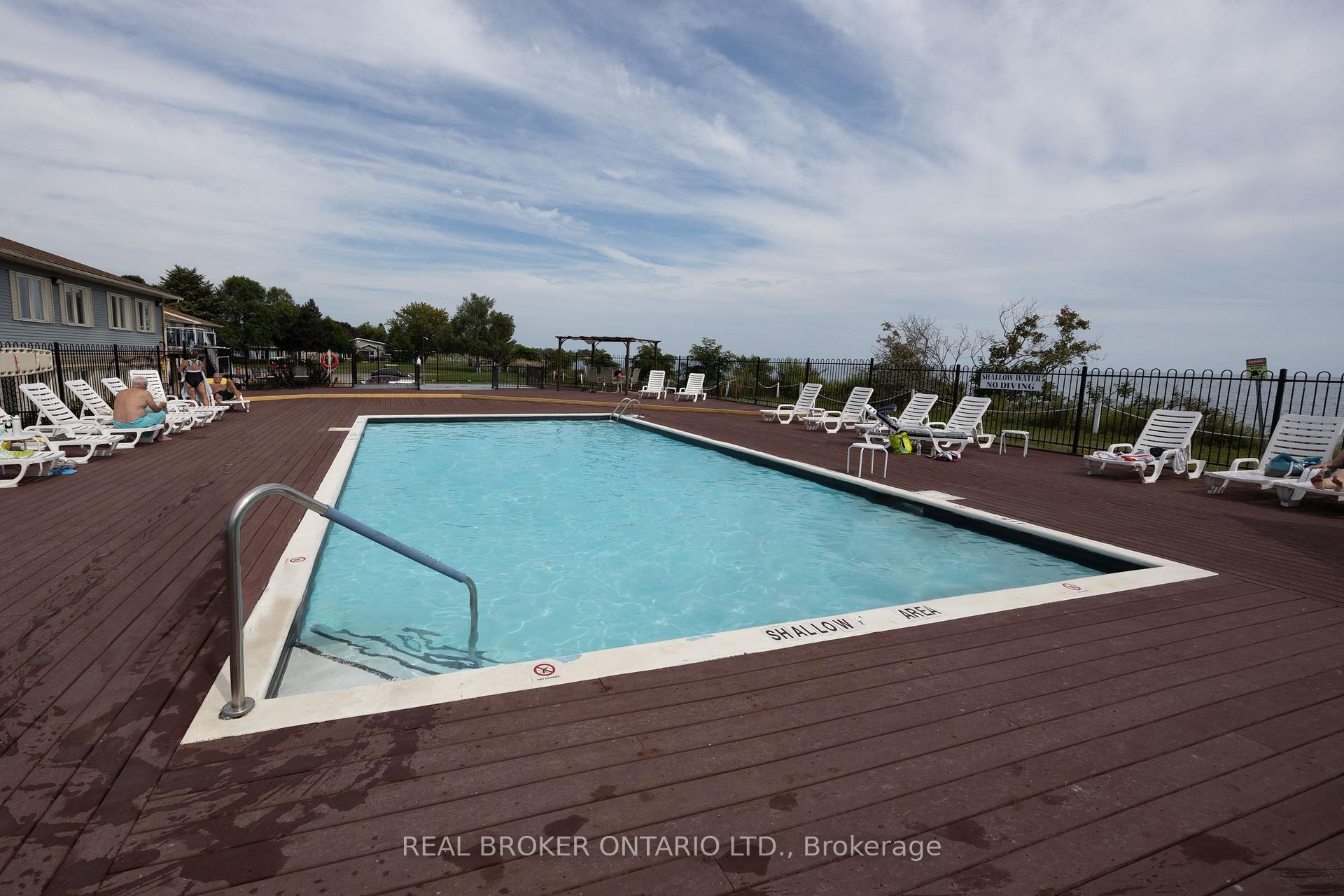 Photo 27 of 232 Wilmot Trail, Clarington, Bowmanville — HOMEH