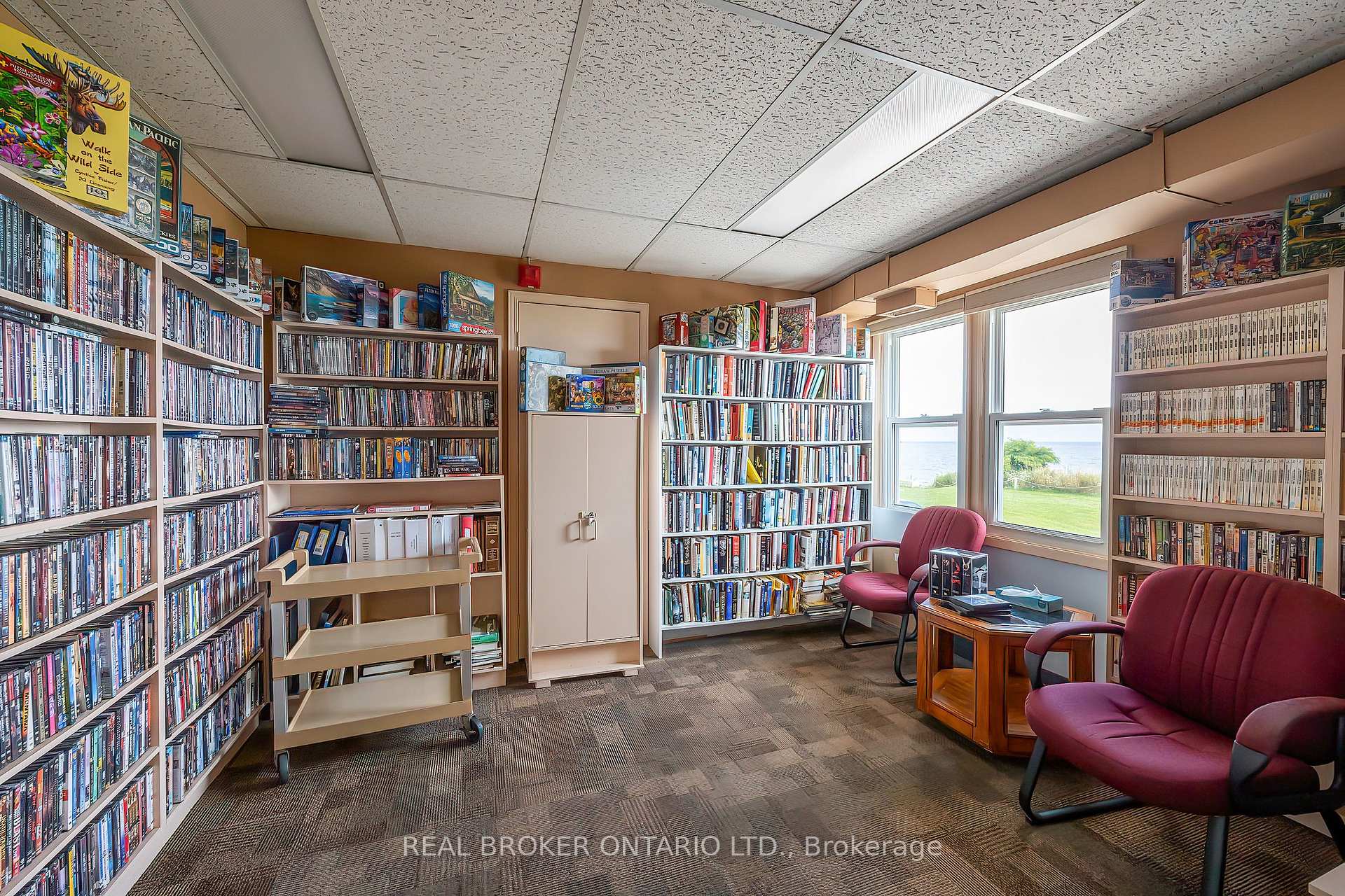 Photo 33 of 232 Wilmot Trail, Clarington, Bowmanville — HOMEH