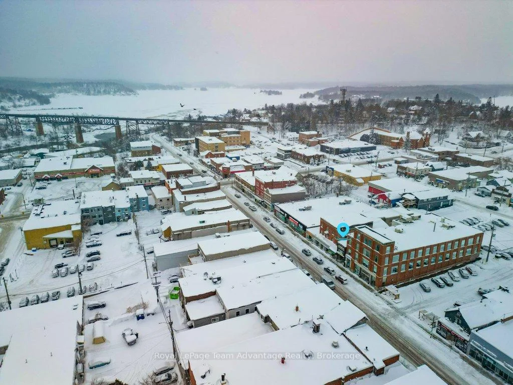 Photo 60 of 216 River Rd E, Wasaga Beach — HOMEH