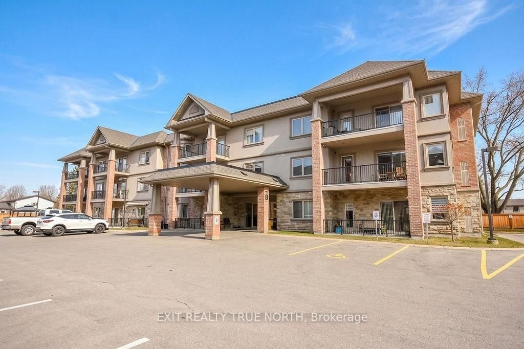Front of Unit 204, 19B Yonge St N