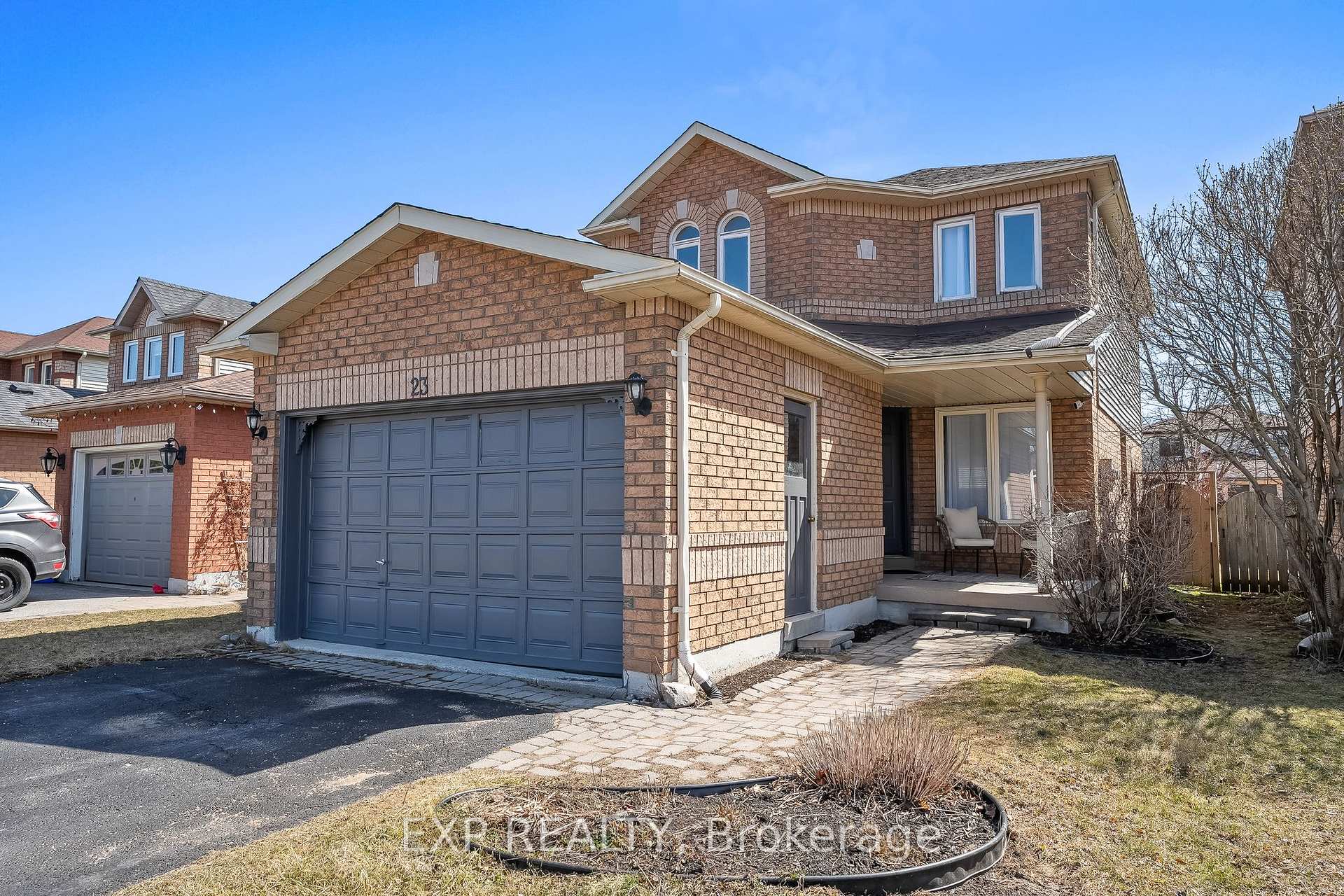 Photo 1 of 23 John Walter Crescent, Clarington, Courtice — HOMEH