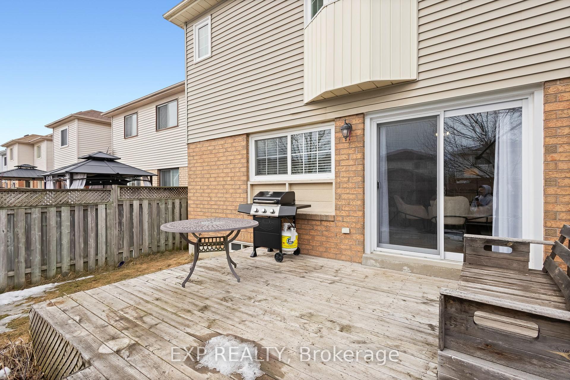 Photo 45 of 23 John Walter Crescent, Clarington, Courtice — HOMEH