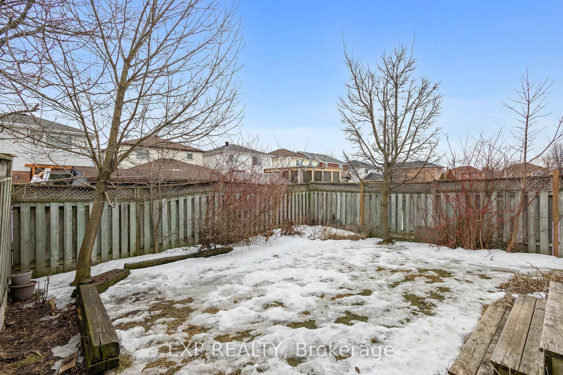 Photo 47 of 23 John Walter Crescent, Clarington, Courtice — HOMEH