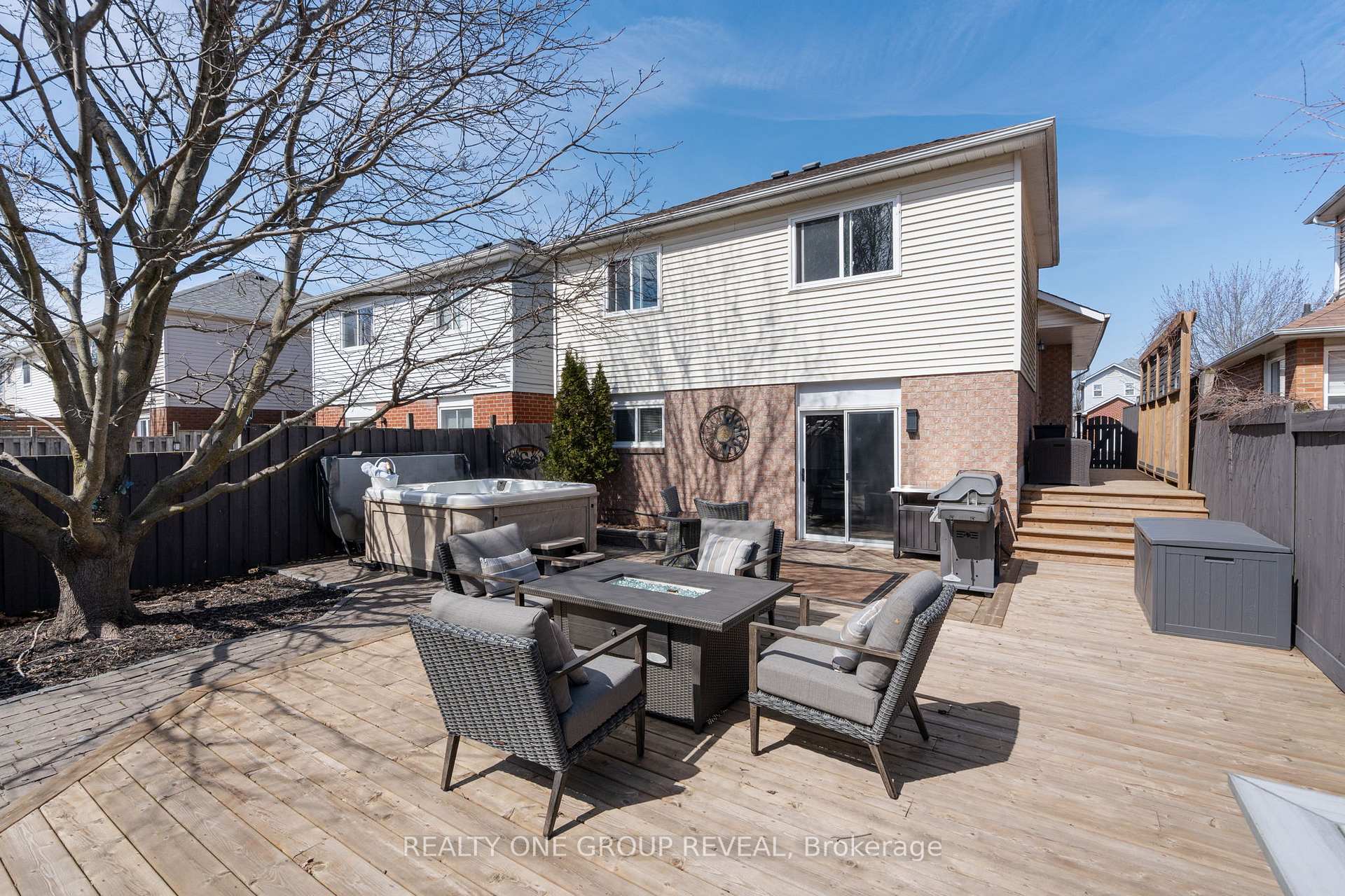 Photo 38 of 65 Hart Boulevard, Clarington, Newcastle — HOMEH
