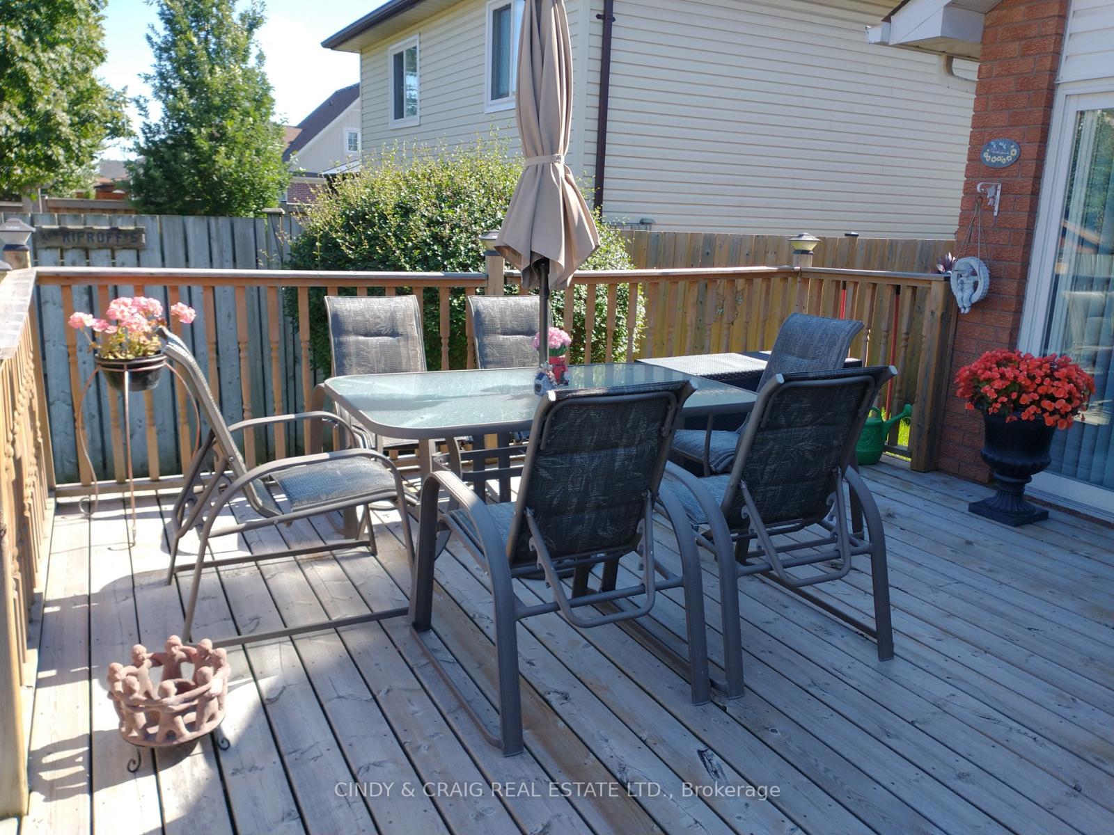 Photo 17 of 47 Granville Drive, Clarington, Courtice — HOMEH