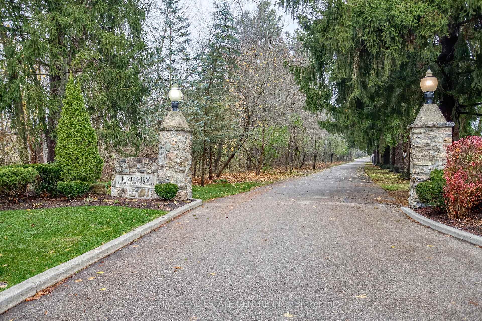 Photo 2 of 271 Riverview Place, Guelph, Riverside Park — HOMEH