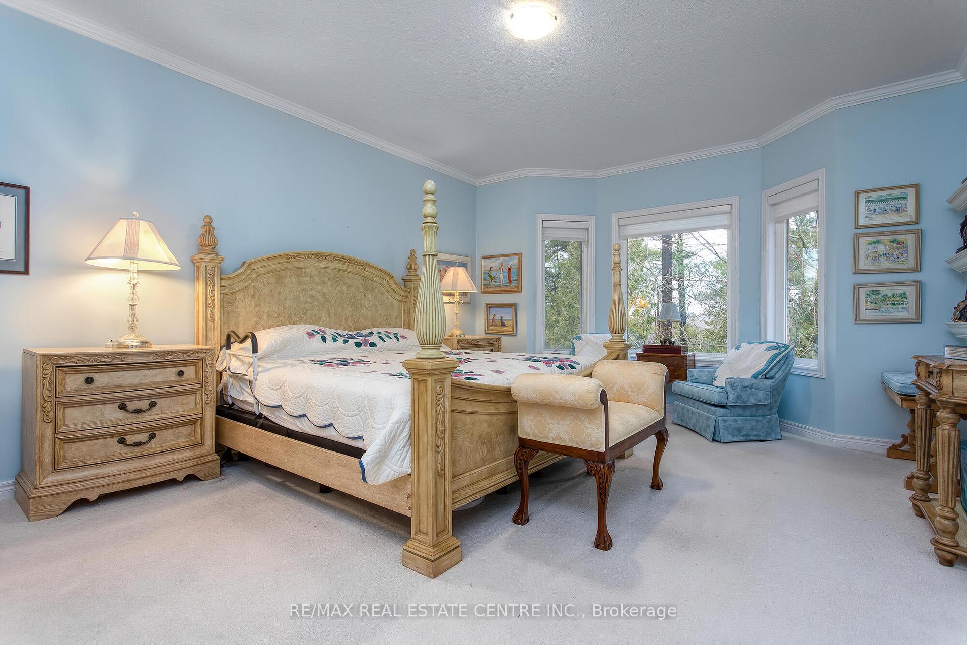 Photo 12 of 271 Riverview Place, Guelph, Riverside Park — HOMEH